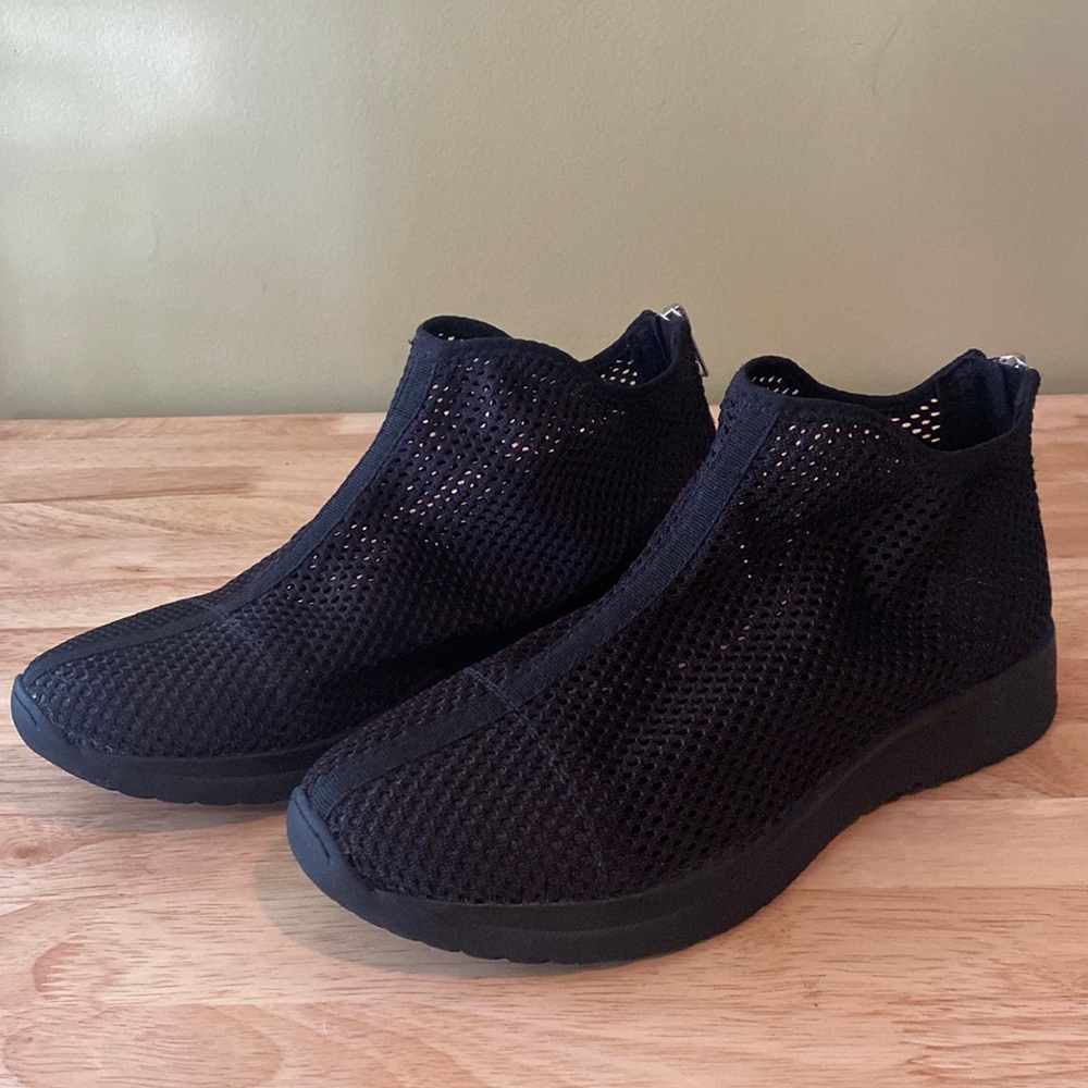 Vagabond Mesh Panel Back Zippered Sneaker Booties